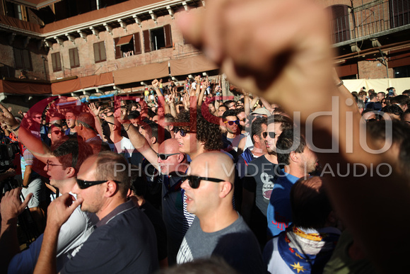 Terza prova. Questa foto può essere acquistata cliccando sul tasto Buy oppure telefonando a 0577930212 o 3406954532