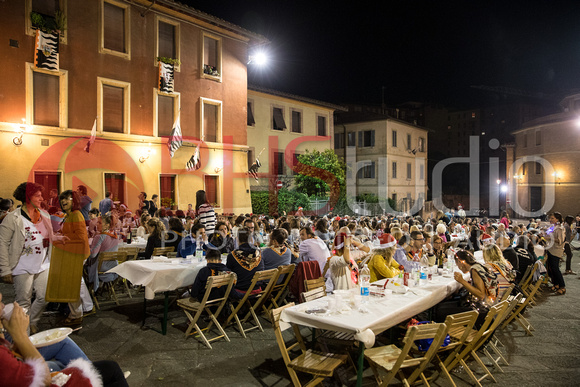 Cenino Contrada della Lupa, Buon Natale, foto di Gianfranco Bernardo. La foto può essere acquistata direttamente da qui oppure contattando BHStudio allo 0577930212 - 3406954532 o via email info@bhstud