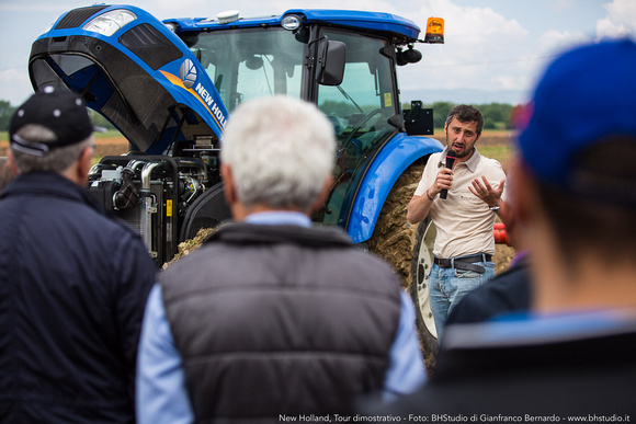 New Holland Agriculture